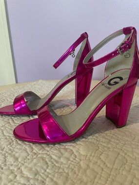 G by Guess Metallic Fuchsia Block Heel Sandals